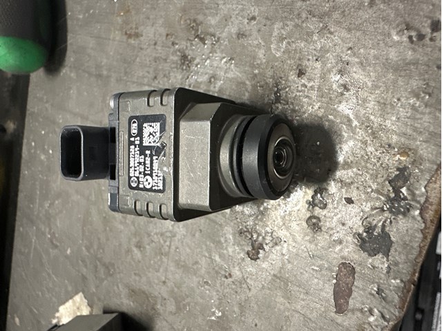 Камера заднього виду 66556992219 BMW