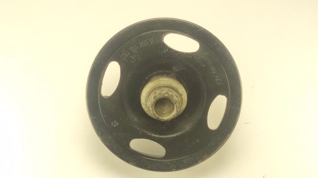 Шків колінчастого вала 03D105255D VAG