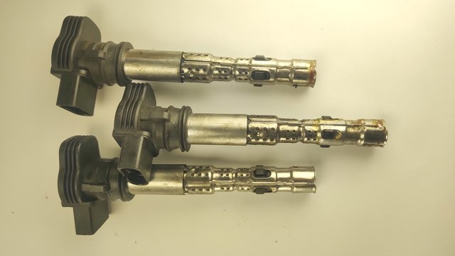 Котушка запалювання 06F905115F VAG