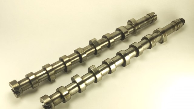 Вал розподільчий Пежо 208