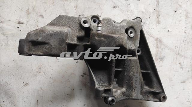 Кронштейн компресора кондиціонера 1112361330 MERCEDES