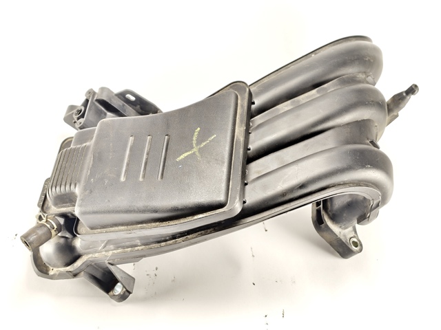 Колектор впускний 140011HC2A NISSAN