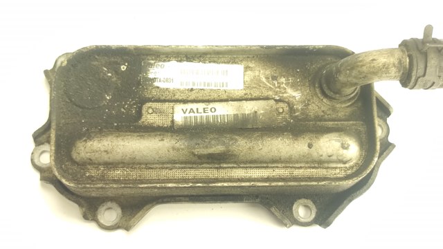 Радіатор масляний 157100R010 TOYOTA