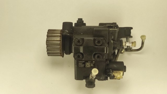 Насос паливний високого тиску (ПНВТ) 167008557R RENAULT