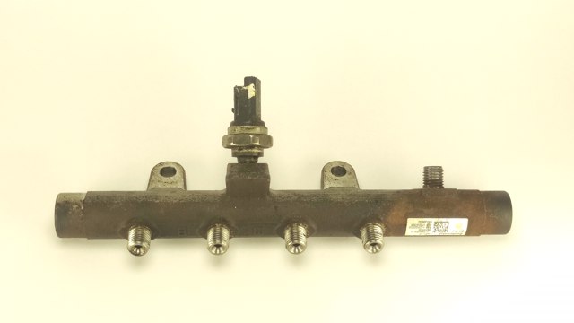 Розподільник палива 175218188R RENAULT