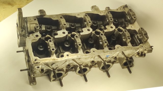 Головка блоку 221112A260 HYUNDAI