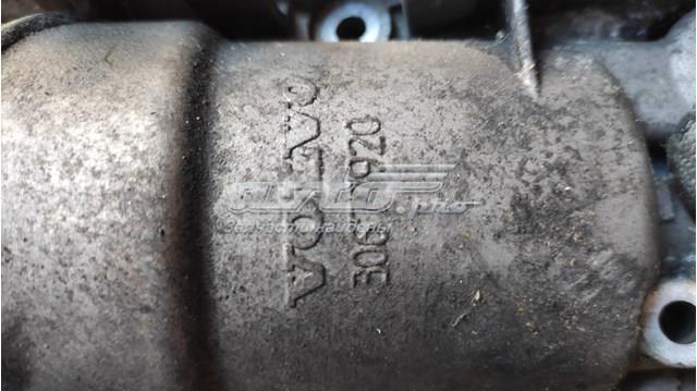 Корпус маслофільтра 30677920 VOLVO