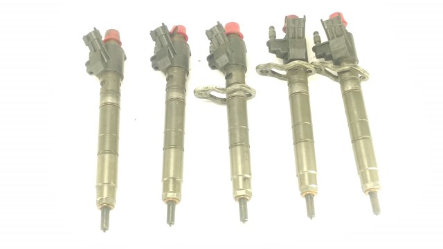 Форсунка дизельна в зборі, розпилювач + тримач 31272690 VOLVO