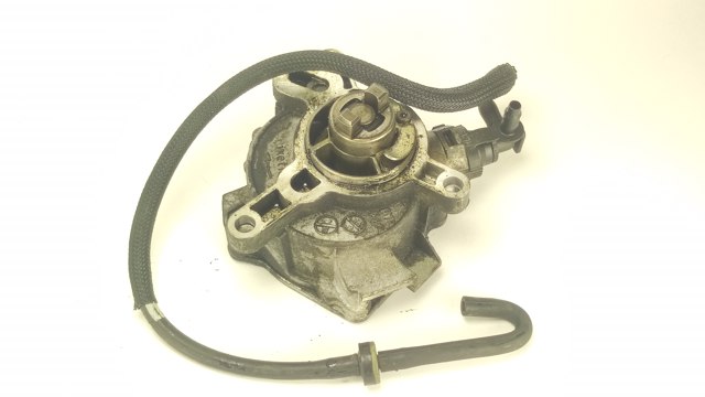 Насос вакуумний 31316688 VOLVO