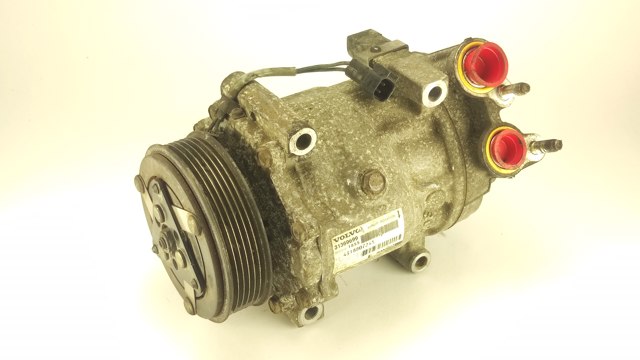 Компресор кондиціонера 31369699 VOLVO