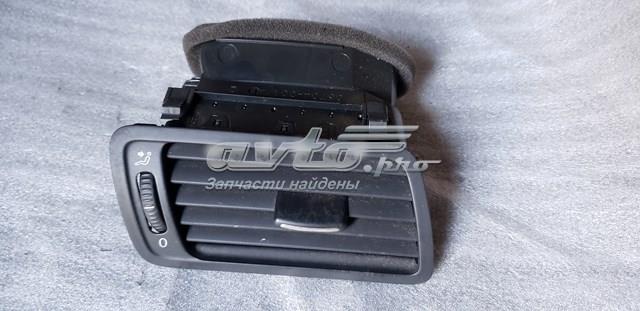 Решітка повітропровода права 3C1819702F1QB VAG