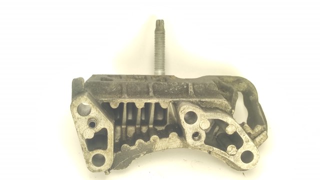Кронштейн подушки (опори) двигуна, правої 3M516030AF FORD