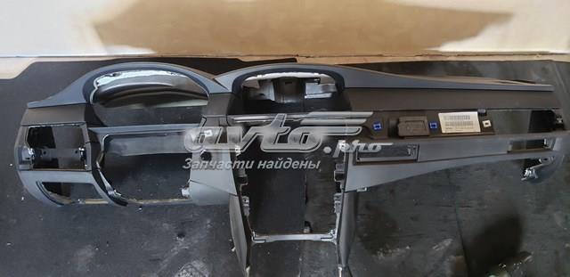 Передня панель 51457156286 BMW