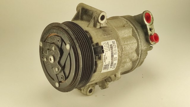 Компресор кондиціонера 52017358 FIAT