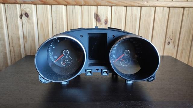 Покажчик напруги (вольтметр) 5K0920870F VAG