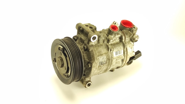 Компресор кліматичної установки 5Q0820803 VAG