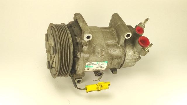 Насос кондиціонера 64522758433 BMW