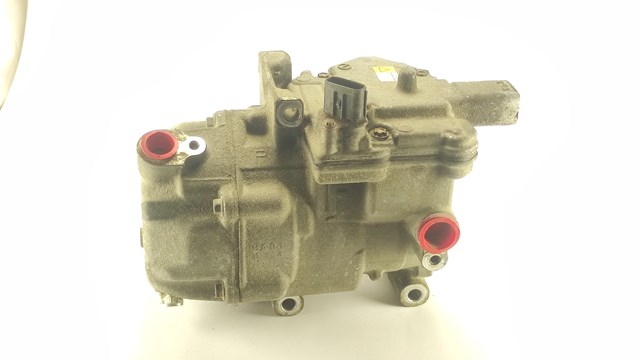 Компресор кондиціонера 8837047031 TOYOTA