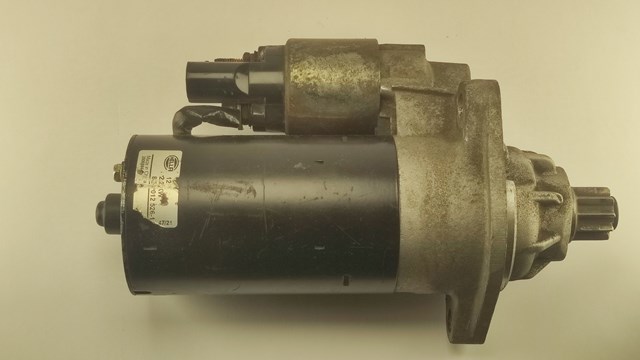 Стартер автомобільний 8EA012526111 HELLA