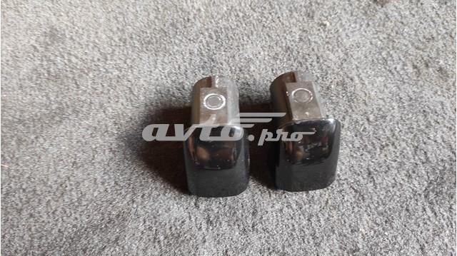 Накладка ручки дверей 8T0837167A VAG