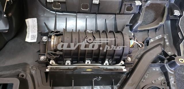 Установка подушки безпеки пасажира 8T0880204G VAG