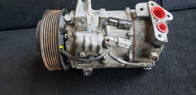 Компресор кондиціонера 926004EB0A NISSAN