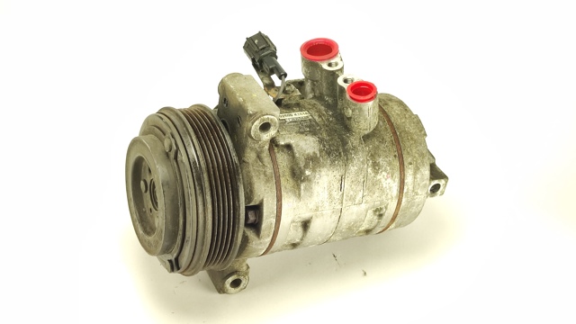 Компресор системи кондиціювання 926004JA1A NISSAN