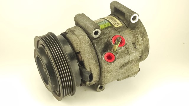 Компресор кліматичної установки 96861884 OPEL