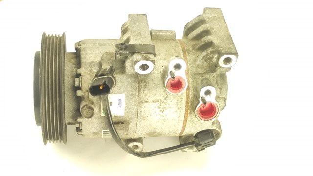 Компресор системи кондиціювання 977011J200 HYUNDAI