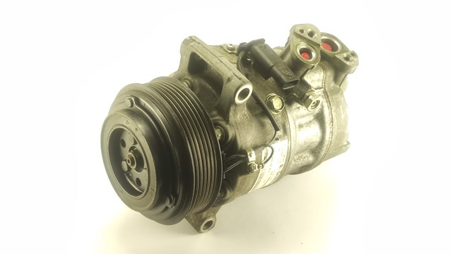 Компресор системи кондиціювання A0008303801 MERCEDES