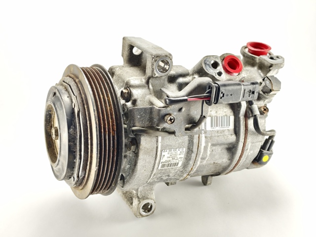 Компресор кліматичної установки A0008304202 MERCEDES