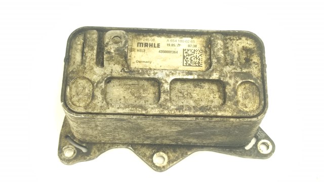 Радіатор масляний (холодильник), під фільтром A6541800265 MERCEDES