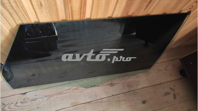 Скло задніх дверей, правих LR044529 LAND ROVER