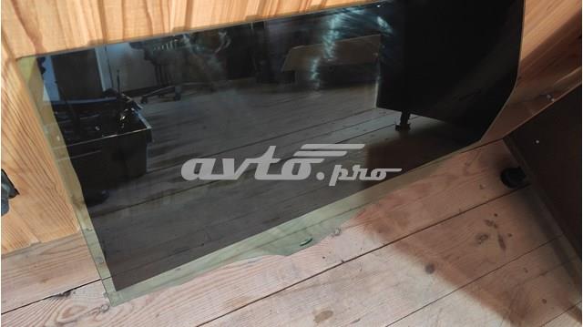 Скло заднє ліве LR044530 LAND ROVER