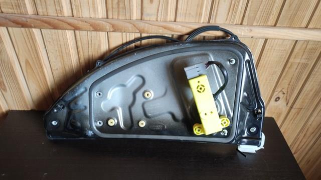 Склопідйомник задніх лівих дверей LR060139 LAND ROVER