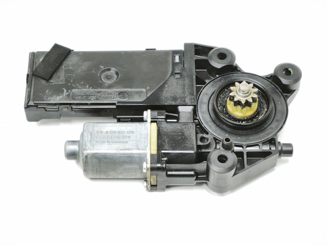 Мотор склопідйомника водійських дверей 0130822479 RENAULT