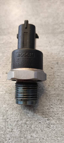 Регулятор тиску палива в паливній рейці 0281002720 BOSCH