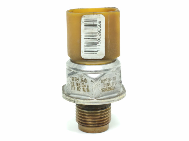 Датчик тиску палива 03L906054A VAG