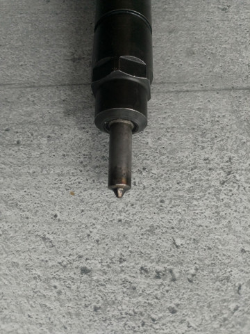 Форсунка вприску палива 0445120002 BOSCH