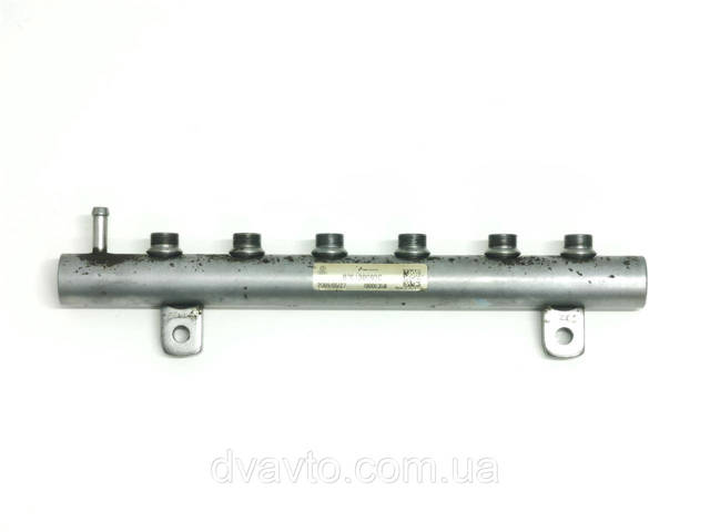 Паливна рампа 076130093C VAG