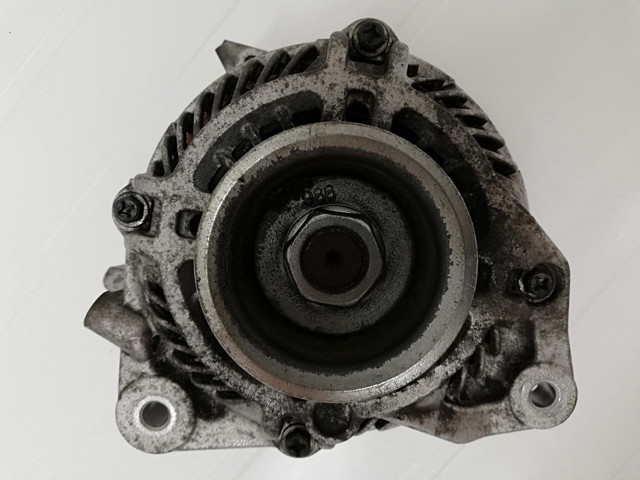 Авто генератор 0986080730 BOSCH