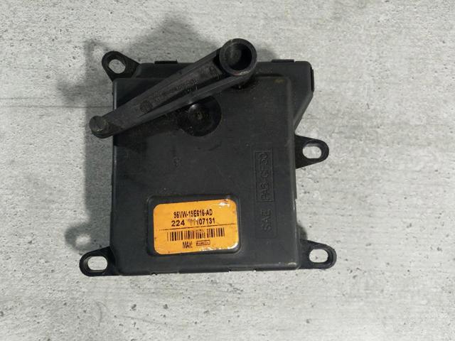 Мотор заслінки печі 1056313 FORD