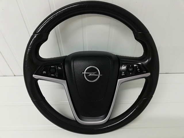 Подушка в кермі 13270401 GM