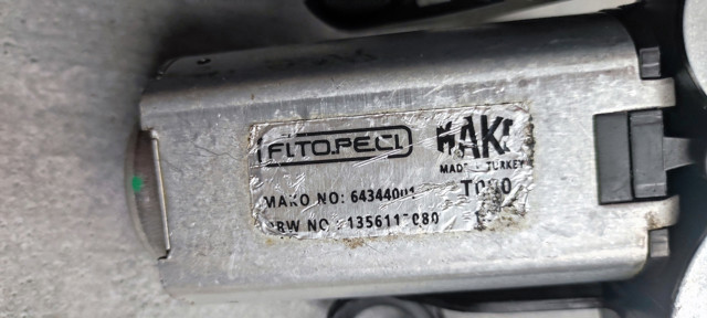 Двигун склоочисника заднього скла 1356115080 FIAT