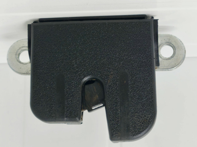 Замок багажника 1T0827505F VAG