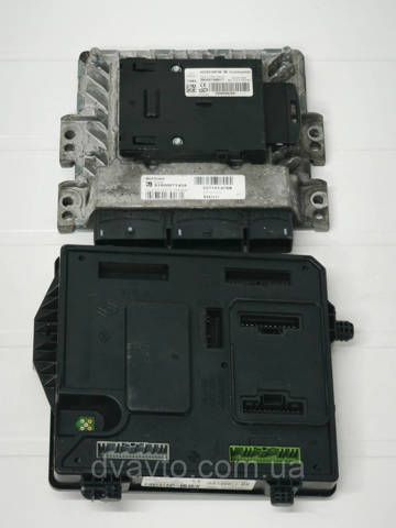 Корпус запобіжників 284B17882R RENAULT