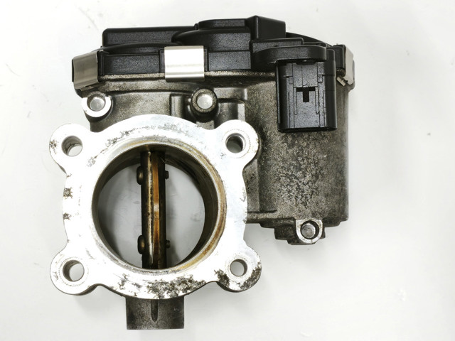 Дросільна заслінка в зборі 55496779 GM