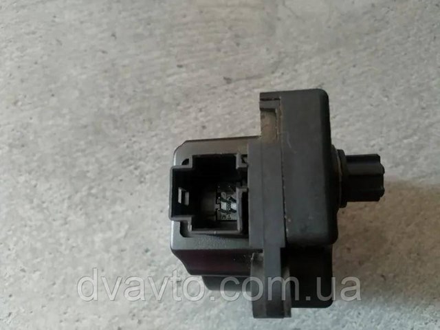 Двигун заслінки печі 6447RF PEUGEOT