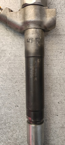 Форсунки електромагнітні 6C1Q9K546BC FORD