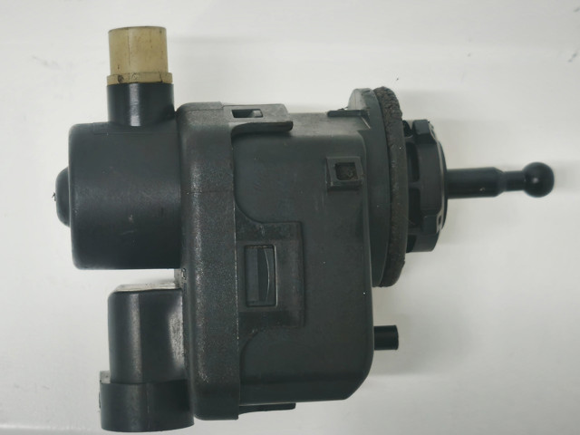 Датчик дорожнього просвіту Renault Master II